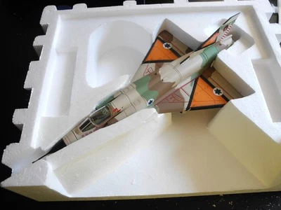 Collector's FIND Franklin Mint / Armour Mirage / KAFIR 1:48, Factory NEW, RARE - Image 1 of 4