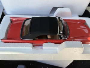 DANBURY MINT 1/24th SCALE 1957 CHRYSLER 300C 50th ANIV IN ORIGINAL BOX notes** - Picture 1 of 7