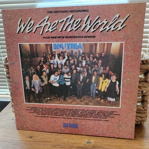 USA FOR AFRICA - We Are The World (Columbia Records 40043, 1985) NM/MT w/insert - Picture 1 of 7