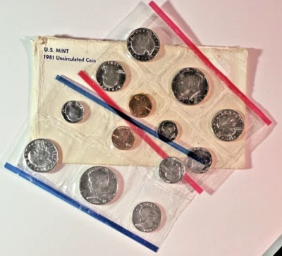 1981 US Mint Set Uncirculated 13 Coin Set Philadelphia & Denver P & D - Image 1 of 4