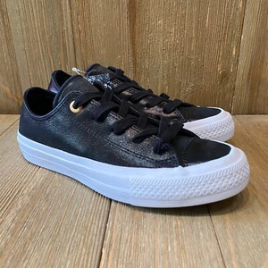 Converse Womens Chuck Taylor All Star II Ox Low Leather Sneakers  555958C  NWOB - Picture 1 of 9