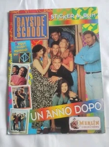 Album Figurine Sticker Album BAYSIDE SCHOOL UN ANNO DOPO MERLIN COMPLETO - Imagen 1 de 9