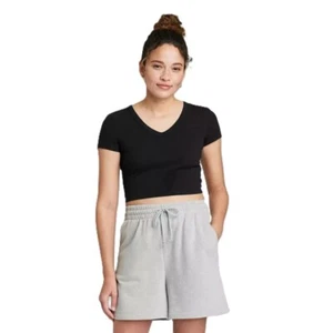 Wild Fable Women's Medium Short Sleeve V-Neck Cropped Athletic Fit Black T-Shirt - Picture 1 of 5