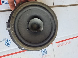 2012-2018 Ford Focus REAR Right Side Door Audio Speaker Assembly - Picture 1 of 2