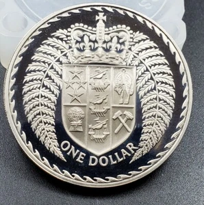 New Zealand $1 Dollar 1975 copper-nickel KM 38.1 PROOF LIKE GEM - Picture 1 of 3