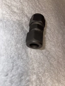 Swagelok Titan Tube Union 1/2" Rohr O.D. (TI-810-6) - Bild 1 von 2