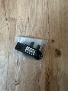 GENUINE VW 03L906051D exhaust pressure sensor A3 A4 A5 A6 Q3 Q5 LEON GOLF 7 - Picture 1 of 10