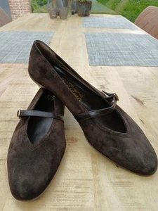 FERRAGAMO ITALY DESIGN SCHUHE PUMPS MARY JANE RIEMCHEN BRAUN NEU - Bild 1 von 11