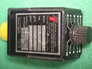 SYRACUSE TSR-00301 RELÉ DE RETARDO DE TIEMPO AJUSTABLE 1 SEGUNDO TEMPORIZADOR 115VAC 10 AMP - Imagen 1 de 1