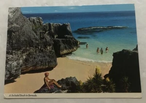 A Secluded Beach In Bermuda. Postcard (K2) - Picture 1 of 2