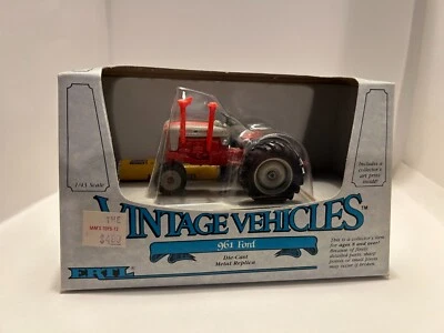 1/43 ERTL Vintage Vehicles 961 Ford 1986 Farm Tractor 1:43 Die-Cast Model w/Box - Image 1 of 2