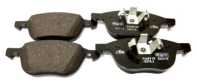 Genuine Ford Kuga 2008-2012 Front Brake Pad Kit 1519528 - Image 1 of 3