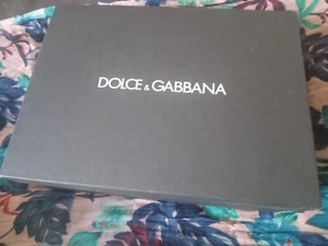 Authentique grande boîte à chaussures noire Dolce & Gabbana D&G, 37 cm x 27,5 x 14 cm - Photo 1/7