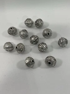24 Tibetisch Antik Silber Perlen 18mm x 16mm Doppel Kuppel Perlen 6 Punkt Stern - Bild 1 von 12