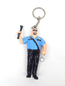 5K WWF Titan Sports Big Boss PVC Figure Wrestler Keychain Applause - Picture 1 of 2