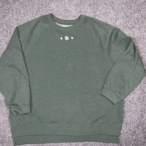 American Eagle Sweatshirt Womens Size XL Green Floral Embroidery Jegging Fit - Picture 1 of 10