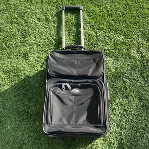 Samsonite 22” Expandible, Rolling Carryon Suitcase  - Picture 1 of 12