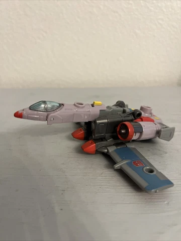 TRANSFORMERS AUTOBOTS SKYDIVE ACTION FIGURE TOY Cover