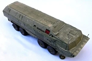 9P71 TEL and SS-23 Spider Orca Tactical Balistic Missile,built model,scale 1/35 - Picture 1 of 3