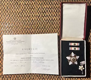 Yugoslav order of Republic 3rd class in box with miniature ribbons and document - Picture 1 of 11