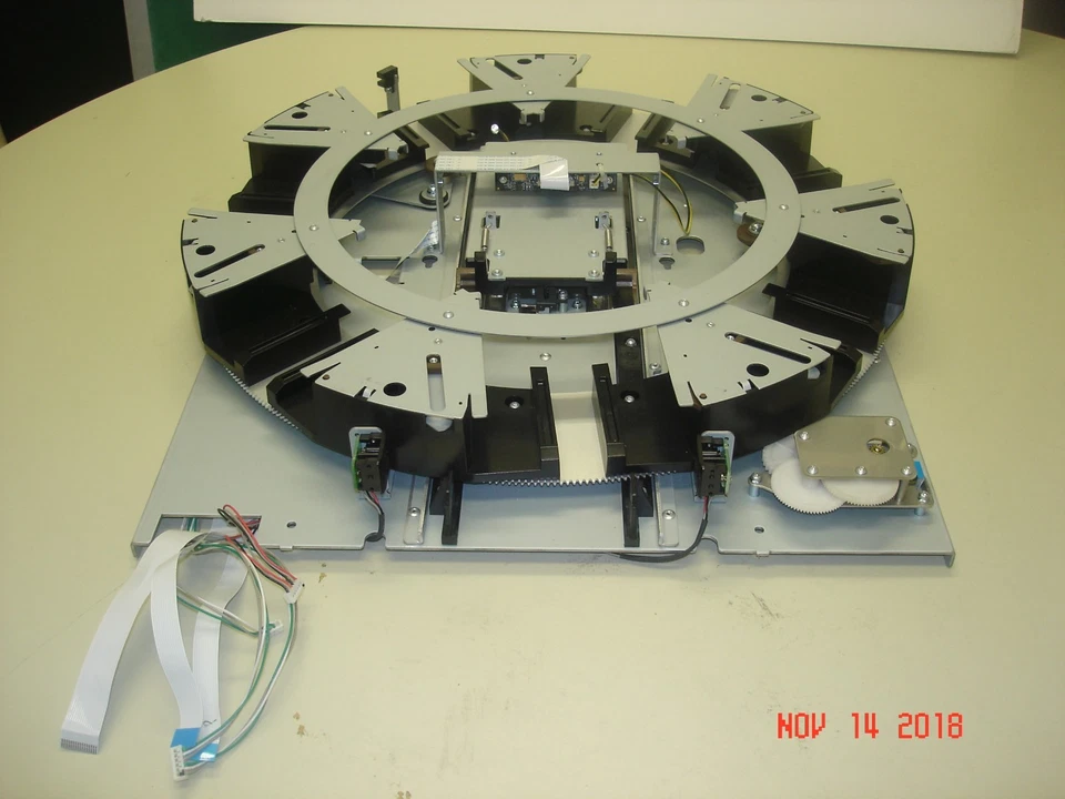 CAROUSEL PICKER ASSY FOR EXABYTE MAGNUM LTO AUTOLOADING TAPE LIBRARY - Image 1 of 4