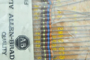 25 Stück MIL-Widerstand 3,6 K, 5,0%, 0,5 W. Typ: RC20GF362J von Allen-Bradley - Bild 1 von 3