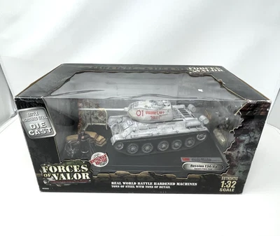 Forces of Valor Russian T34/85 Eastern Front 1944 Tank Model 1:32 Diecast NEW - Image 1 of 4