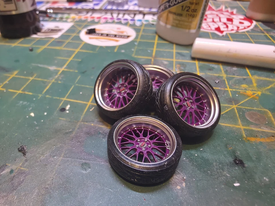 1/24 Scale BBS LM Staggered 3D Printed Wheels With RUBBER Tyres Diecast Model - Image 1 of 4
