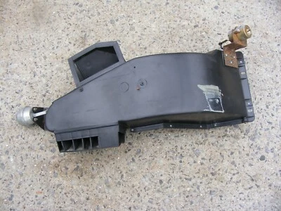 88 - 91 Jeep Grand Wagoneer обогреватель воздуховод корпус с вакуумными двигателями - Изображение 1 из 2