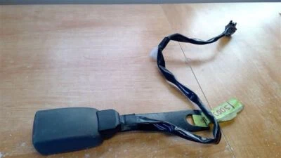 Пряжка для левого переднего водительского ремня безопасности кабриолет подходит для 04-08 SOLARA 69225 - Изображение 1 из 3