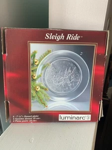 Luminarc Christmas 7.5” Dessert Plates Sleigh Ride Embossed Glass Clear NIB 4PC - Picture 1 of 12