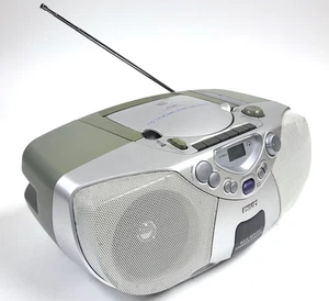 Vintage Philips AZ1008 – Portable CD Radio Cassette Recorder – Tested – 220V - Picture 1 of 9