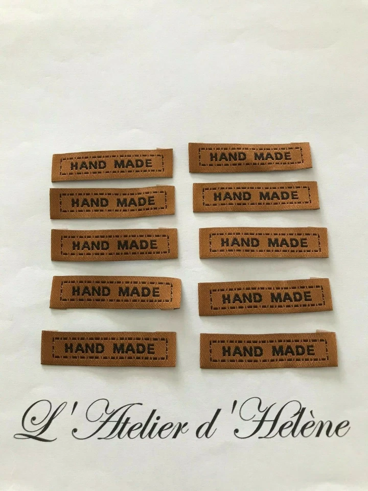 10 ETIQUETTES - TISSU " HANDMADE " - dimensions 4,4  * 1 cm - MARRON - Photo 1/1