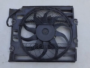 VENTILATEUR REFROIDISSEMENT MOTEUR ELECTRIQUE BMW E39 525 TDS 052007001 - Picture 1 of 5
