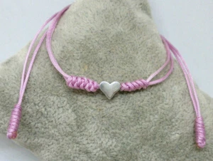2 Pulseras "Corazón " charm metálico con hilo rosa trenzado - Ajustable - Imagen 1 de 4