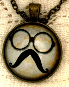 Mustache  Glasses Vintage Bronze tone Necklace Chain Glass Domed Pendant 1" - Picture 1 of 3