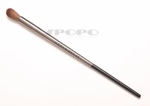 Cepillo pliegue ahumado para ojos colección URBAN DECAY Pro E-201 100 % auténtico PVP $26 - Imagen 1 de 1
