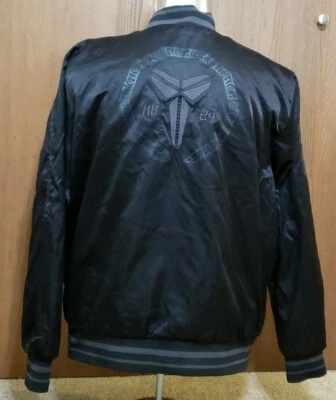 Chaqueta de bombardero Kobe Bryant Nike Hunt Or Be Hunted negra mamba satinada para hombre XXL 2XL Foto 1 de 4