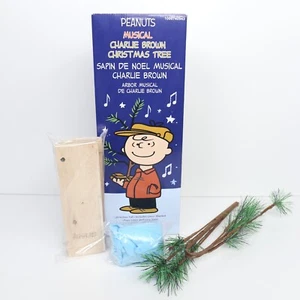 Manta musical Peanuts Charlie Brown árbol de Navidad Linus Lucy Song 24" 2019 - Imagen 1 de 6
