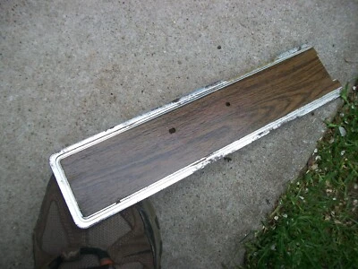 Pontiac Grand Prix 1969-1972 tablero raro hermosa moldura de grano de madera Foto 1 de 4