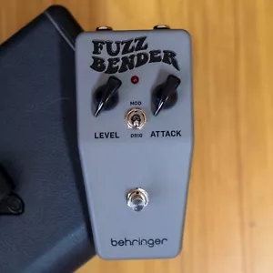 Behringer Fuzz Bender Fuzz Pedal - Picture 1 of 1