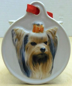 ADORNO DE PERRO YORKSHIRE TERRIER DE XPRES REGALO - Imagen 1 de 2