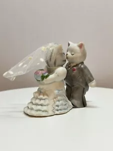 Schmidt 1989 Kitty Cucumber & Albert Kissing Bride & Groom Figurine Collectible - Picture 1 of 11