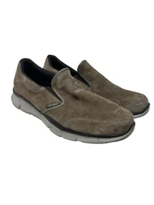 Scarpe comode Skechers uomo equalizzatore gioco mentale slip on pelle scamosciata marrone 12 - Foto 1 di 8