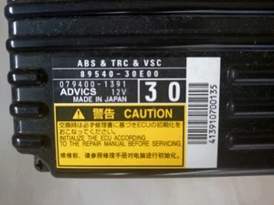 OEM ABS & TRC & VSC Steuergerät 89540-30E00 Crown Hybrid AWS210 - Bild 1 von 5