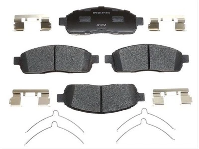 For 2006-2008 Lincoln Mark LT Brake Pad Set Front Raybestos 79475HBYY 2007 - Image 1 of 2