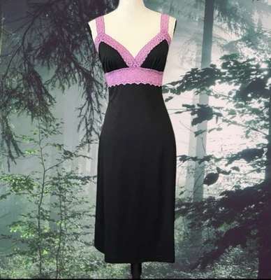 Vestido sin Mangas Vintage Betsey Johnson New York Negro Púrpura Encaje Transparente Hollywood L M Foto 1 de 4