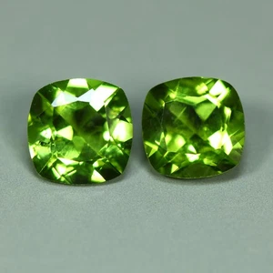 1.86 Cts_Matching Pair_6 MM_100 % Natural Unheated Green Peridot_Pakistan - Picture 1 of 3
