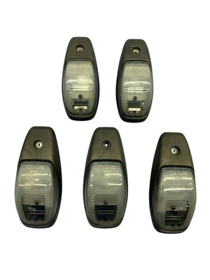 2019-2025 RAM 2500 OEM RH JUEGO DE LÁMPARAS MARCADORAS DE TECHO (5) 68362179AE Foto 1 de 4