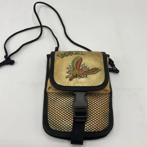 De colección 2000 Nuevo Con Etiquetas Nintendo Game Boy Color Pokemon Travel Pak Dorado Ver Fotos - Imagen 1 de 4